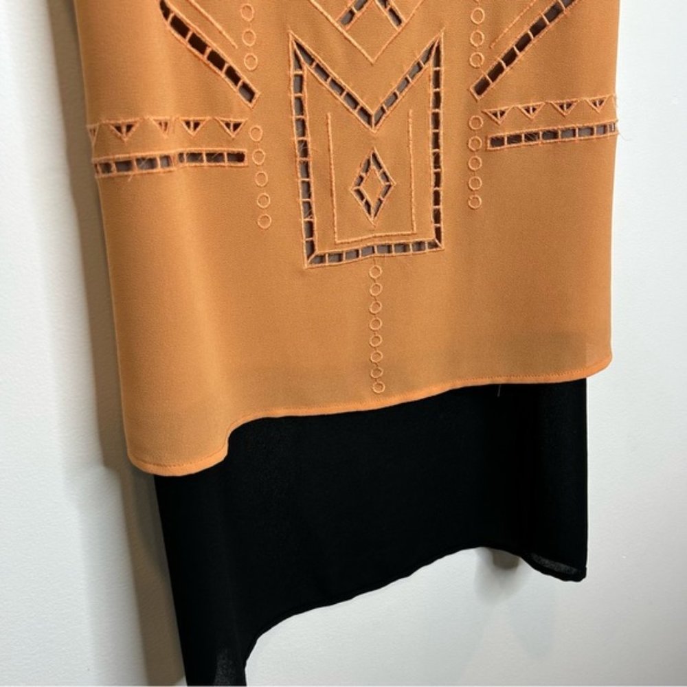 Pink Stitch Hi-Low Layered Tank Top Camel Black - Picture 5 of 5